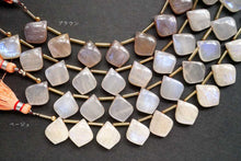 Load image into Gallery viewer, (2/10粒)ムーンストーン ブルーシラー ベロモライト スムースリーフシェイプ