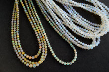 画像をギャラリービューアに読み込む, (No1-3)エチオピア産 オパール 35cm 丸玉