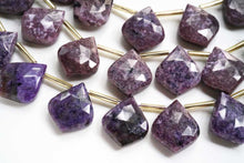 Load image into Gallery viewer, (2/10pc)チャロアイト ファセット リーフシェイプ