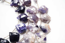 Load image into Gallery viewer, (2/10pc)ティファニーストーン ファセット リーフシェイプ