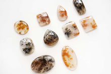 Load image into Gallery viewer, 8/29(#63-87/粒売り)上質 デンドライトアゲート ルース 穴なし カボション