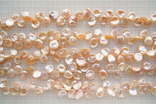画像をギャラリービューアに読み込む, (4pc/半連/1連) 高品質 淡水パール 天然色ライトオレンジ 41cm ケシ風 ペタル 花びら