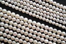 Load image into Gallery viewer, (10) High Quality Smoky Quartz Lozenge Carving Beads Rhombus