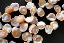 画像をギャラリービューアに読み込む, (4pc/半連/1連) 高品質 淡水パール 天然色ライトオレンジ 41cm ケシ風 ペタル 花びら