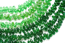 画像をギャラリービューアに読み込む, (ライト/ダーク) 宝石質 ツァボライト 19cm ファセット ドロップ グリーンガーネット