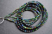 画像をギャラリービューアに読み込む, (半連/1連)宝石質 エチオピア産 オパール 37cm ブラック 丸玉