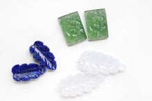 画像をギャラリービューアに読み込む, (#6-12)宝石質 ジェムストーン 上部前後穴 カービング カボション ペアルース