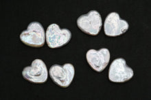 画像をギャラリービューアに読み込む, (ペア)淡水パール ハート ルース 白 穴なし ハートシェイプ