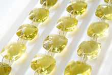 Load image into Gallery viewer, グリーンゴールド レモンクォーツ チェッカーカット クッション ダブルホール