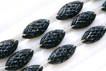 Load image into Gallery viewer, ブラックオニキス ダブルホール カービング