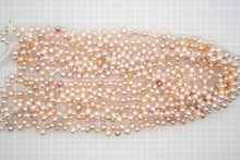 Load image into Gallery viewer, Freshwater Pearl Poppy Baroque Creo Hole White 38 cm