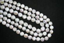 Load image into Gallery viewer, Freshwater Pearl Poppy Baroque Creo Hole White 38 cm