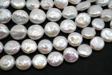 Load image into Gallery viewer, Freshwater Pearl Poppy Baroque Creo Hole White 38 cm