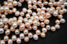 Load image into Gallery viewer, Freshwater Pearl Poppy Baroque Creo Hole White 38 cm