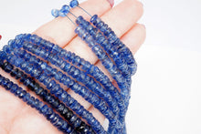 Load image into Gallery viewer, (3色, 半連/ 1連)ネパール産 ブルー カイヤナイト 44cm ボタンカット