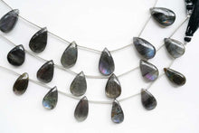 Load image into Gallery viewer, ピンク〜パープル ラブラドライト スムースペアシェイプ