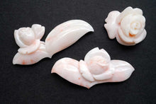 Load image into Gallery viewer, (#35-38)ピンク珊瑚 フラワーカービング ルース カボション 彫り