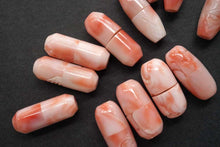 Load image into Gallery viewer, (A-D)ピンク珊瑚 クラスプ 筒型