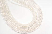 Load image into Gallery viewer, Freshwater Pearl Poppy Baroque Creo Hole White 38 cm