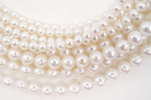 Load image into Gallery viewer, Freshwater Pearl Poppy Baroque Creo Hole White 38 cm