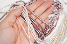 Load image into Gallery viewer, Freshwater Pearl Poppy Baroque Creo Hole White 38 cm