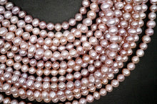 Load image into Gallery viewer, Freshwater Pearl Poppy Baroque Creo Hole White 38 cm