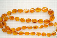 Load image into Gallery viewer, (半連/1連)バルチックアンバー 70cm ネックレス 琥珀 オーバル アンバー