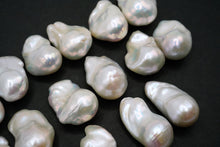 画像をギャラリービューアに読み込む, (ペア #9-19)高品質 淡水パール ホワイト オイスターバロック 穴無し ルース