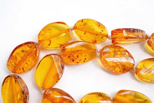 Load image into Gallery viewer, (半連/1連)バルチックアンバー 70cm ネックレス 琥珀 オーバル アンバー