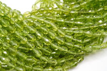 Load image into Gallery viewer, (半連/1連)宝石質 ペリドット 貫通穴 41cm ファセット ドロップ