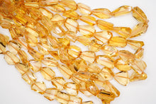 Load image into Gallery viewer, (Half row 10 grains / 1 row 20 grains) Large chocolate moonstone pear shape micro cut