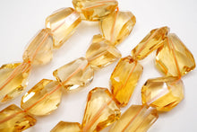 Load image into Gallery viewer, (Half row 10 grains / 1 row 20 grains) Large chocolate moonstone pear shape micro cut