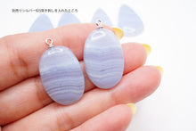 Load image into Gallery viewer, Special price! (Grain Selling) Dendrite Agate Cabochon Perforated Top