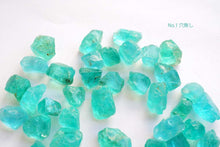 画像をギャラリービューアに読み込む, (No.1-3)アパタイト ラフストーン 原石 穴無し ルース 片穴 連材