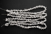 Load image into Gallery viewer, (半連/1連)上質 パキスタン産 ロック・クリスタル 37cm ダブルポイント
