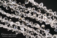 Load image into Gallery viewer, (半連/1連)上質 パキスタン産 ロック・クリスタル 37cm ダブルポイント