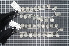 Load image into Gallery viewer, (M/L) Neon Blue Apatite Beads Faceted Rondelle