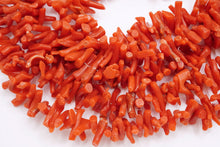 Load image into Gallery viewer, (1/4 strand, half strand, 1 strand) Gem quality Natural color