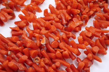 Load image into Gallery viewer, (1/4 strand, half strand, 1 strand) Gem quality Natural color