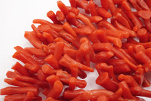 Load image into Gallery viewer, (1/4 strand, half strand, 1 strand) Gem quality Natural color