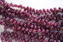 画像をギャラリービューアに読み込む, (半連/1連)アフリカ産 非加熱ルビー スムースドロップ 28cm