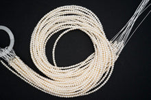 Load image into Gallery viewer, Freshwater Pearl Poppy Baroque Creo Hole White 38 cm