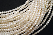 Load image into Gallery viewer, Freshwater Pearl Poppy Baroque Creo Hole White 38 cm