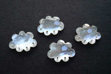 Load image into Gallery viewer, (ブルー/ホワイト)高品質 クリスタル MOP ラピスラズリ 雲 クラウド 5つ穴 ハンマードカット