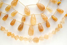 Load image into Gallery viewer, (1 row 18 cm 32 grains) High quality large malachite smooth rondel 7-10.5 x 5.8 mm