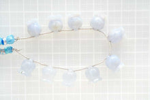 画像をギャラリービューアに読み込む, (2pc/1連)ナチュラル ブルーカルセドニー すずらん お花のつぼみ フラワーカービング