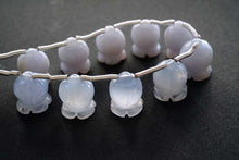 画像をギャラリービューアに読み込む, (2pc/1連)ナチュラル ブルーカルセドニー すずらん お花のつぼみ フラワーカービング