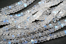 画像をギャラリービューアに読み込む, (半連/1連)宝石質 ブルー ムーンストーン ボタンカット