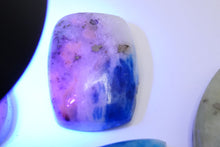 Load image into Gallery viewer, (1 row, 19-20 grains) Large quality lapis lazuli teardrop cut 9.5 x 6.7-12 x 8mm