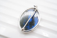 画像をギャラリービューアに読み込む, 8/20(#39-41)宝石質 プレナイト ラブラドライト 銀製 ブローチ 銀製フレーム
